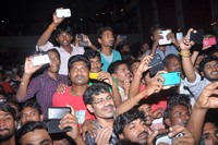 Pilla Nuvvu Leni Jeevitham Team Visits Vishwanath Theatre
